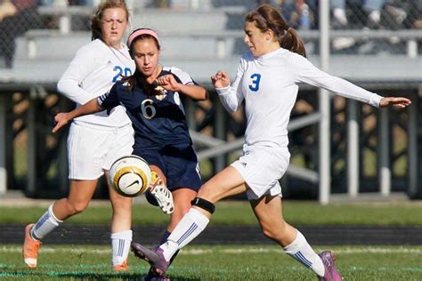 kassidy banks|Women’s Soccer Defeats Illinois, 2